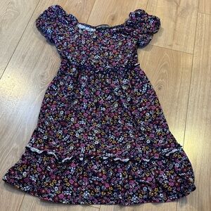 💙 Kids Dress in Floral Print 💙